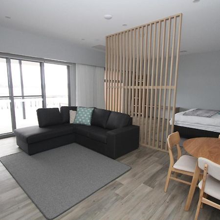 Waterfront Apartments Devonport Luaran gambar