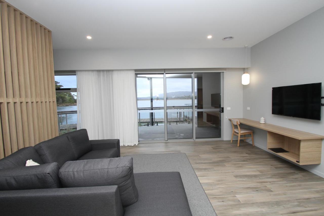 Waterfront Apartments Devonport Luaran gambar