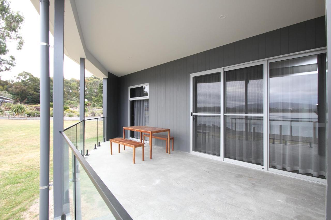 Waterfront Apartments Devonport Luaran gambar