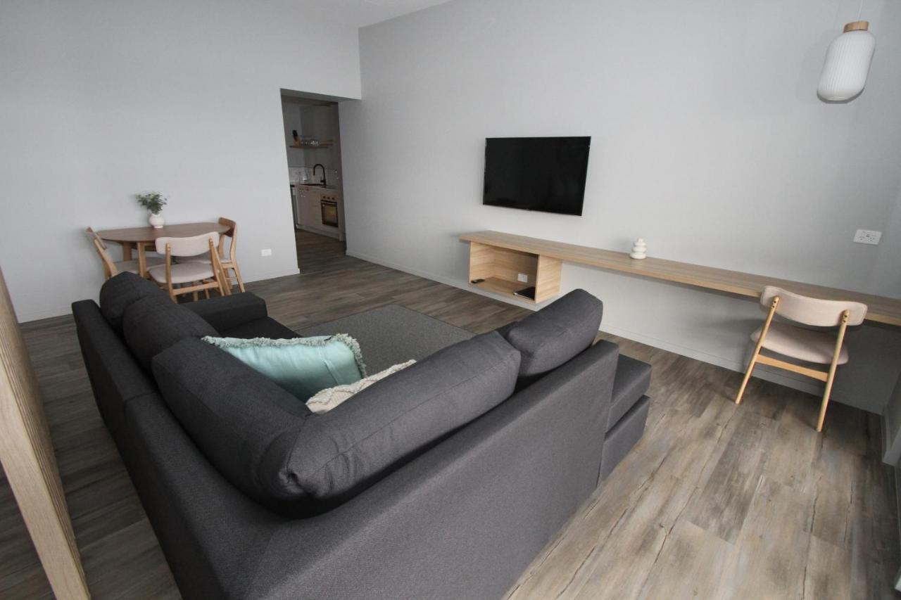 Waterfront Apartments Devonport Luaran gambar