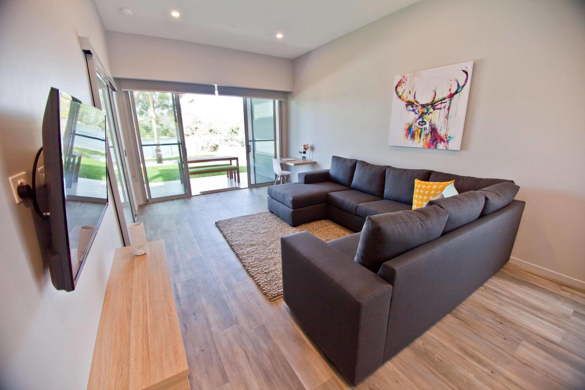 Waterfront Apartments Devonport Luaran gambar